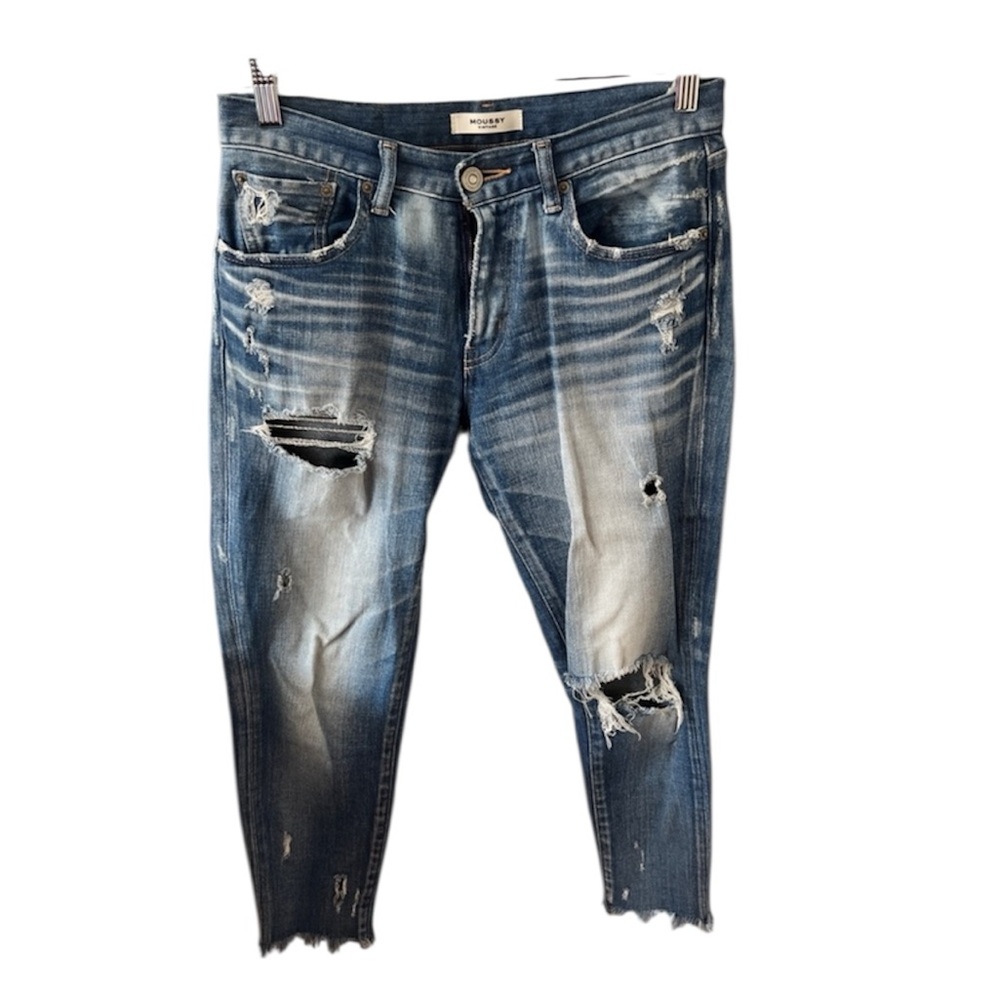 Moussy Distressed Boyfriend Jeans